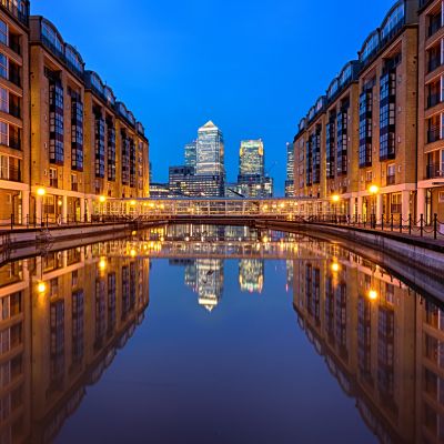 Flat Valuation Services in canary wharf