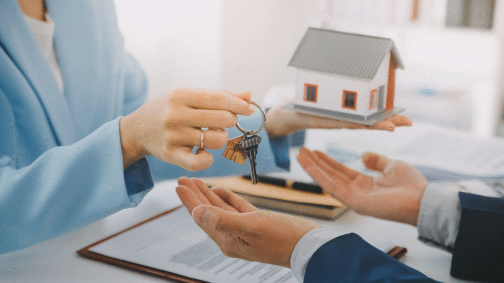 What are the Steps to Selling a House?